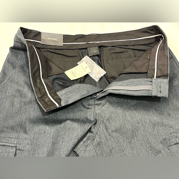 Express Charcoal Gray Trademark Relaxed Fit Wide Leg Dress Pants Men’s 34x32 - Picture 10 of 16